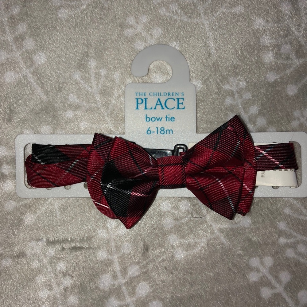Baby red plaid bow tie